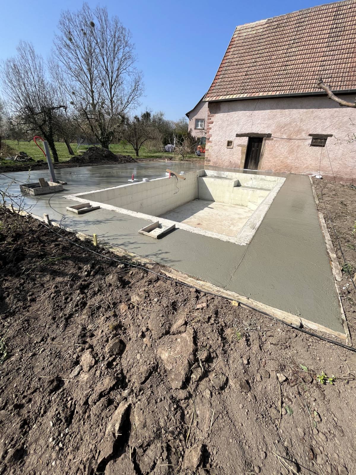 Terrassement, piscine, dalle béton à Krautergersheim Hœœnheim 2