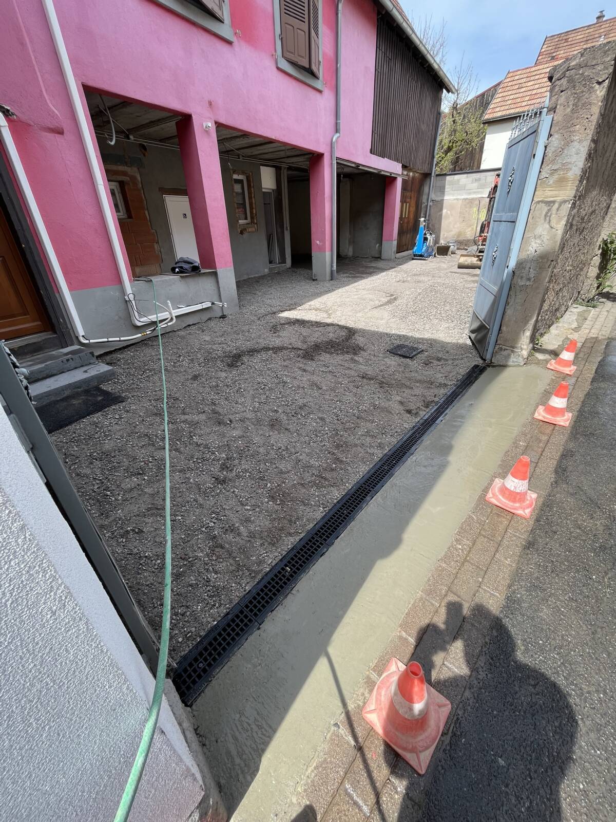 Chantier ROSHEIM terrassement / marche bloc / palissades / enrobé / macadam / caniveau / assainissement / pavage Schiltigheim 1