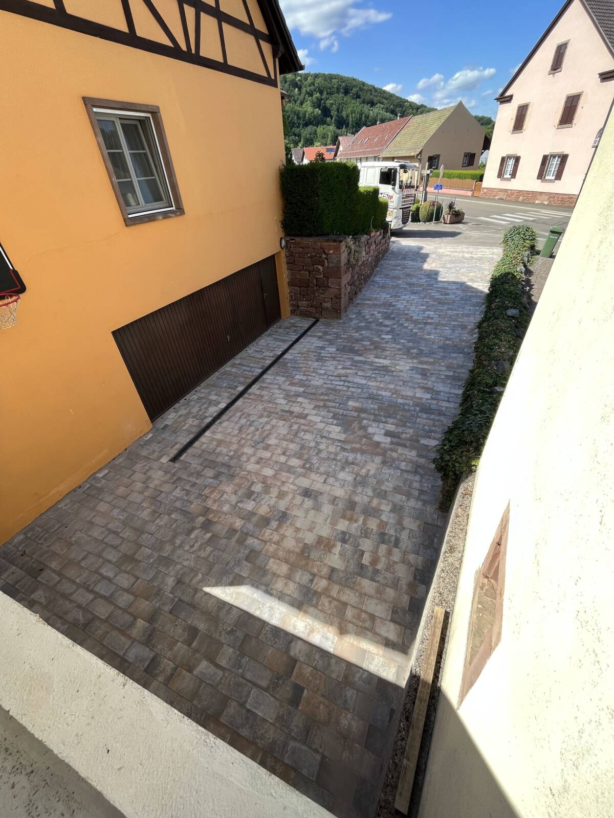 Terrassement / Pavage / Bordure et mur agglo coffrant à Ottrott Brumath 1
