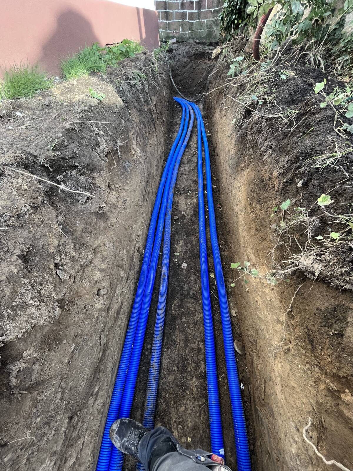 Mise en place d&#8217;un regard compteur d&#8217;eau pour 5 logements à Niedernai : Terrassement / regard / PE eau potable / gaine fourreau tpc / grillage avertisseur Sélestat 1